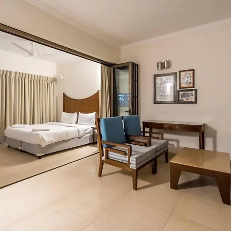 Casa Legend Suites Candolim Goa Exterior photo